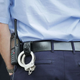 Imagen para el artículo titulado La razón por la que la mayoría de los cuerpos de policía visten de azul
